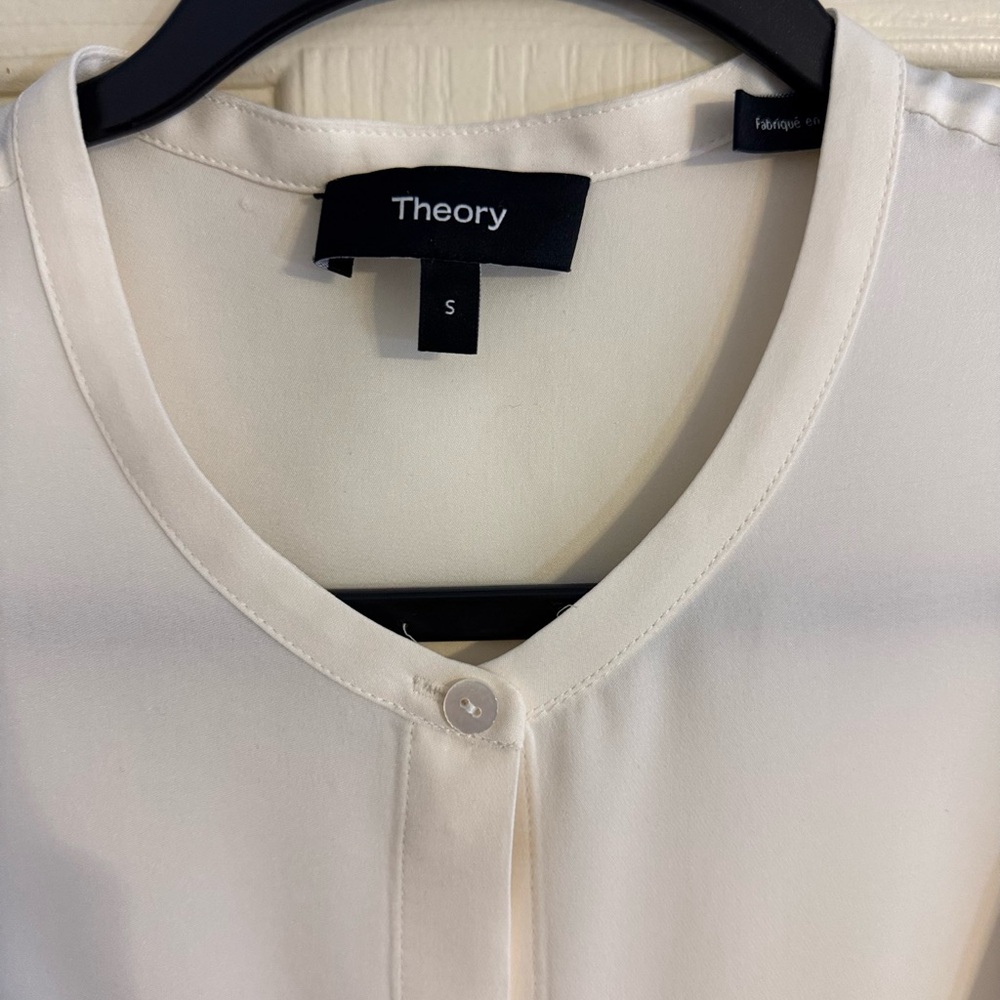 Theory Ivory Ruffle Sleeve Blouse - Picture 3 of 4